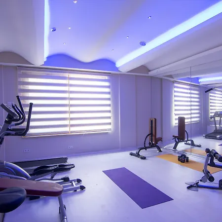 Telmessos Neva 4* オルデニズ