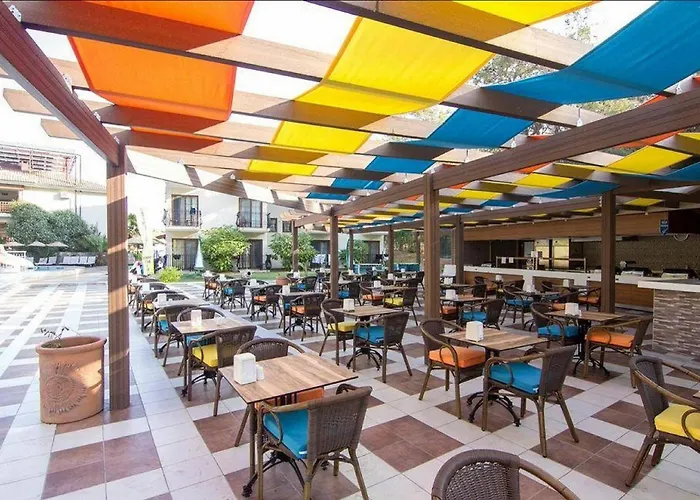 酒店 Telmessos Neva 4*