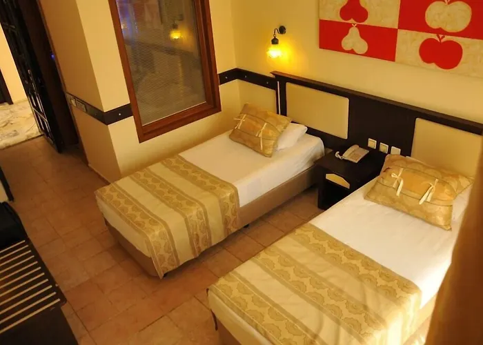 Szálloda Telmessos Neva 4*